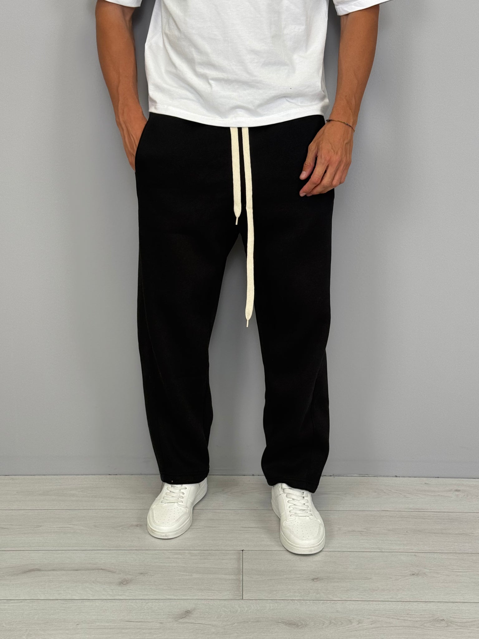 PANTALONE TUTA FELPATO AMPIO RIGA