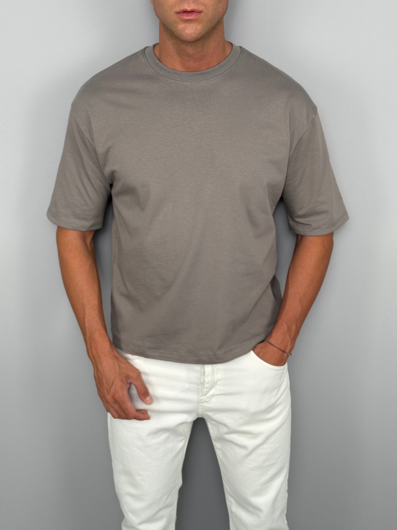 T-SHIRT CROP