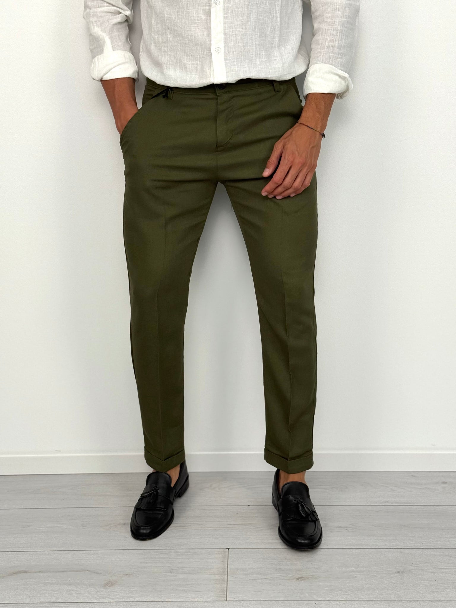 PANTALONE LINO MOD CAPRI RISVOLTINO - Colori Beige e Cammello