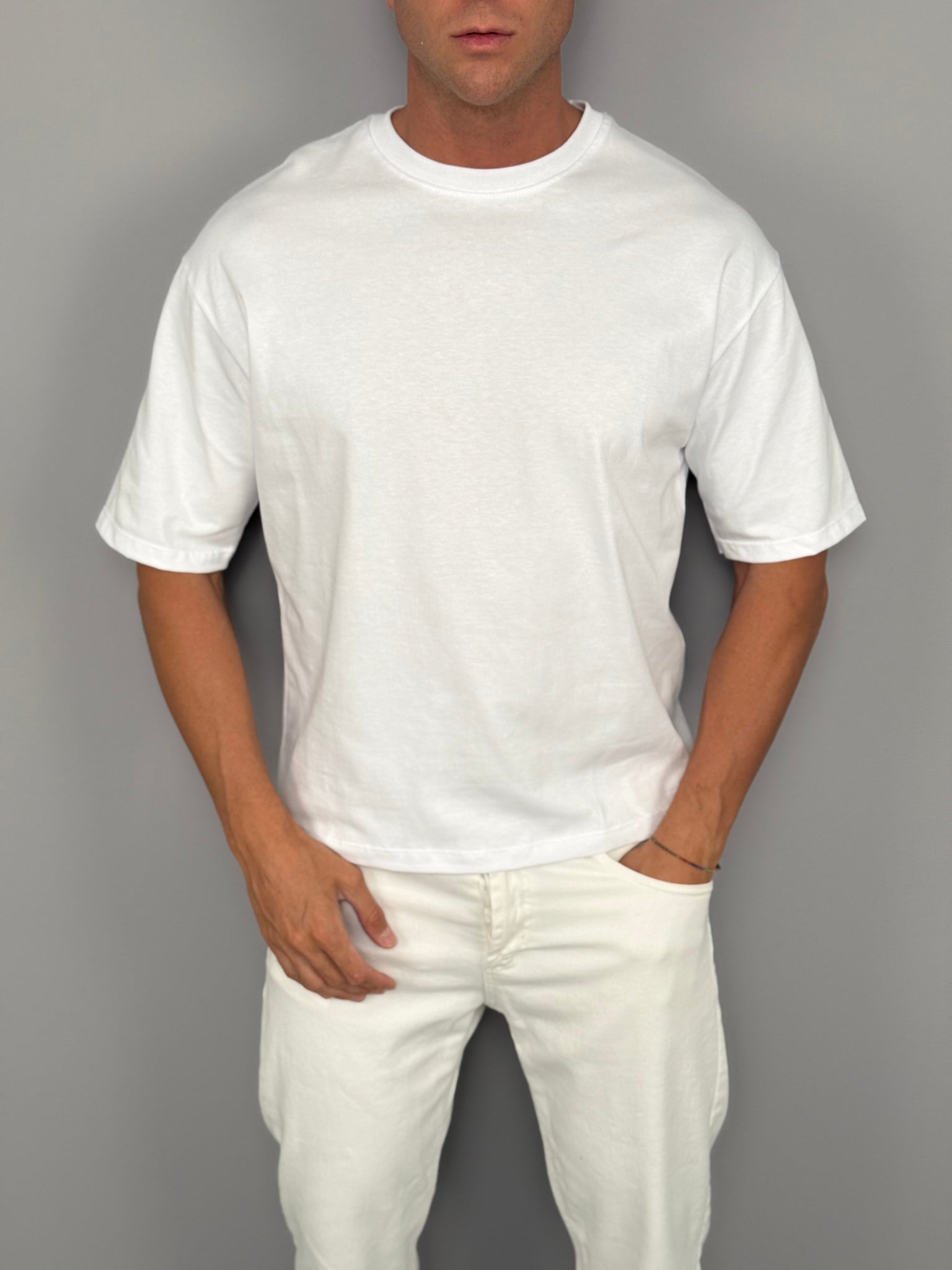 T-SHIRT CROP