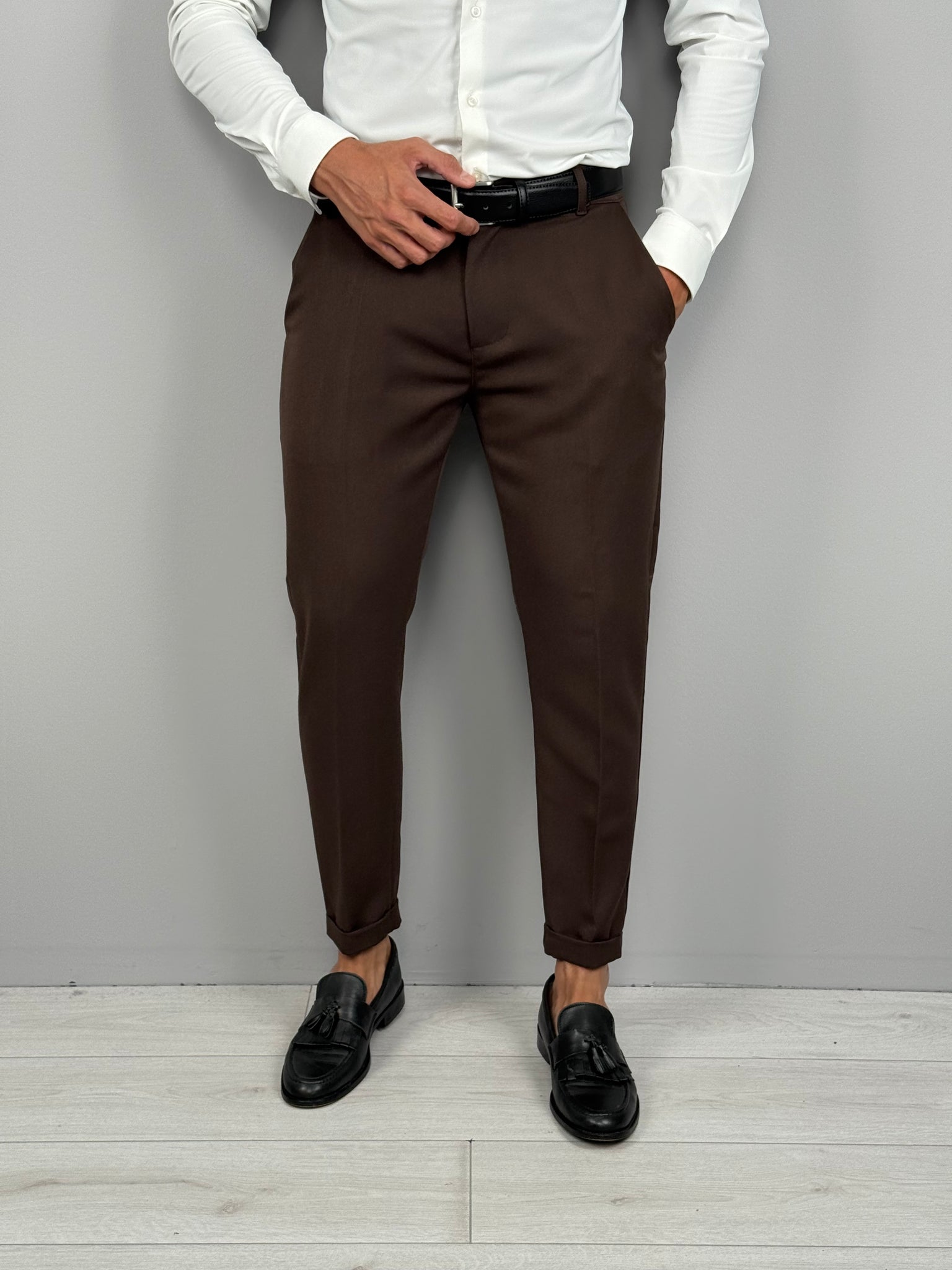 PANTALONE BUTTON TASCHE DIETRO MOD CAPRI