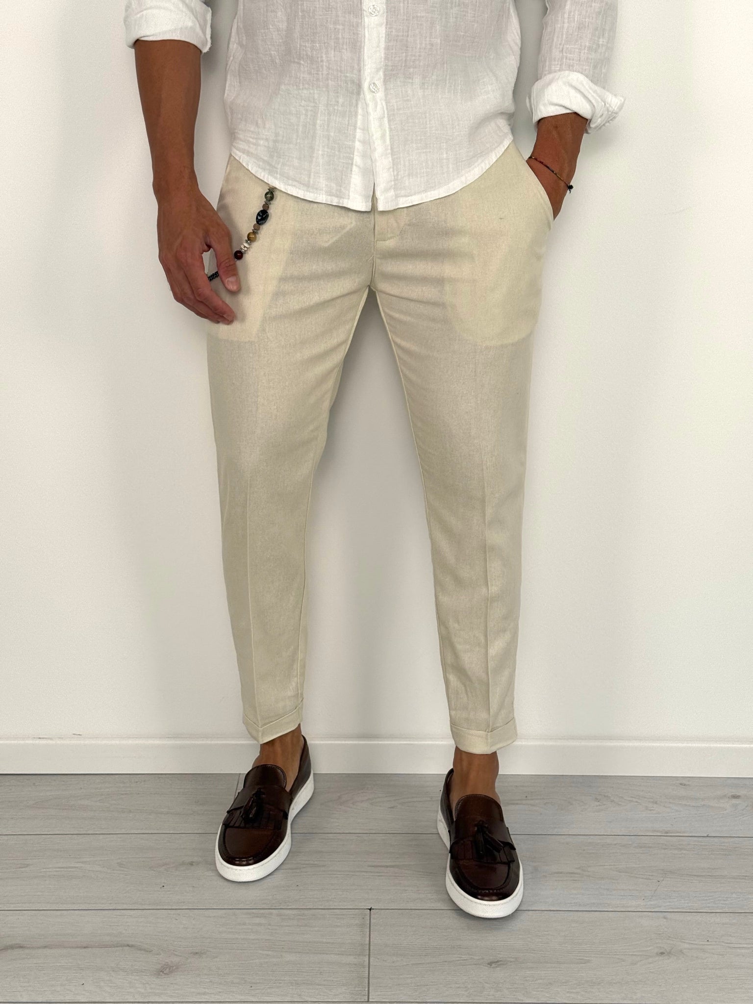 PANTALONE LINO MOD CAPRI RISVOLTINO - Colori Beige e Cammello