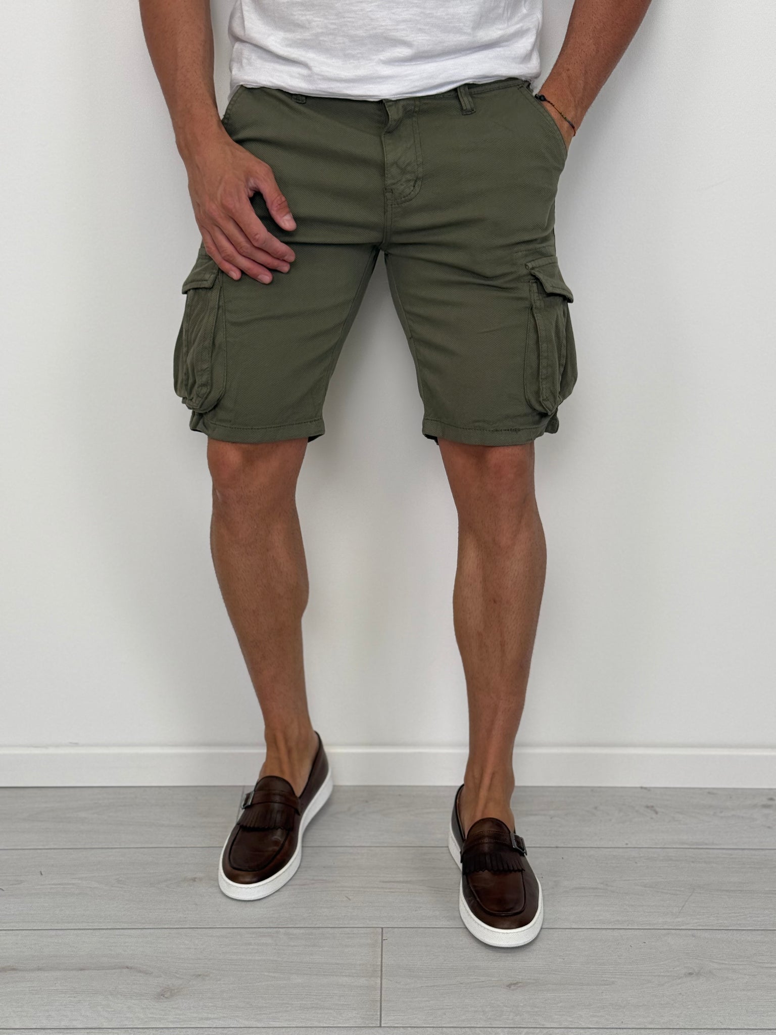 BERMUDA PANTA TASCONATO - Tg.54 Colore Jeans e Nero