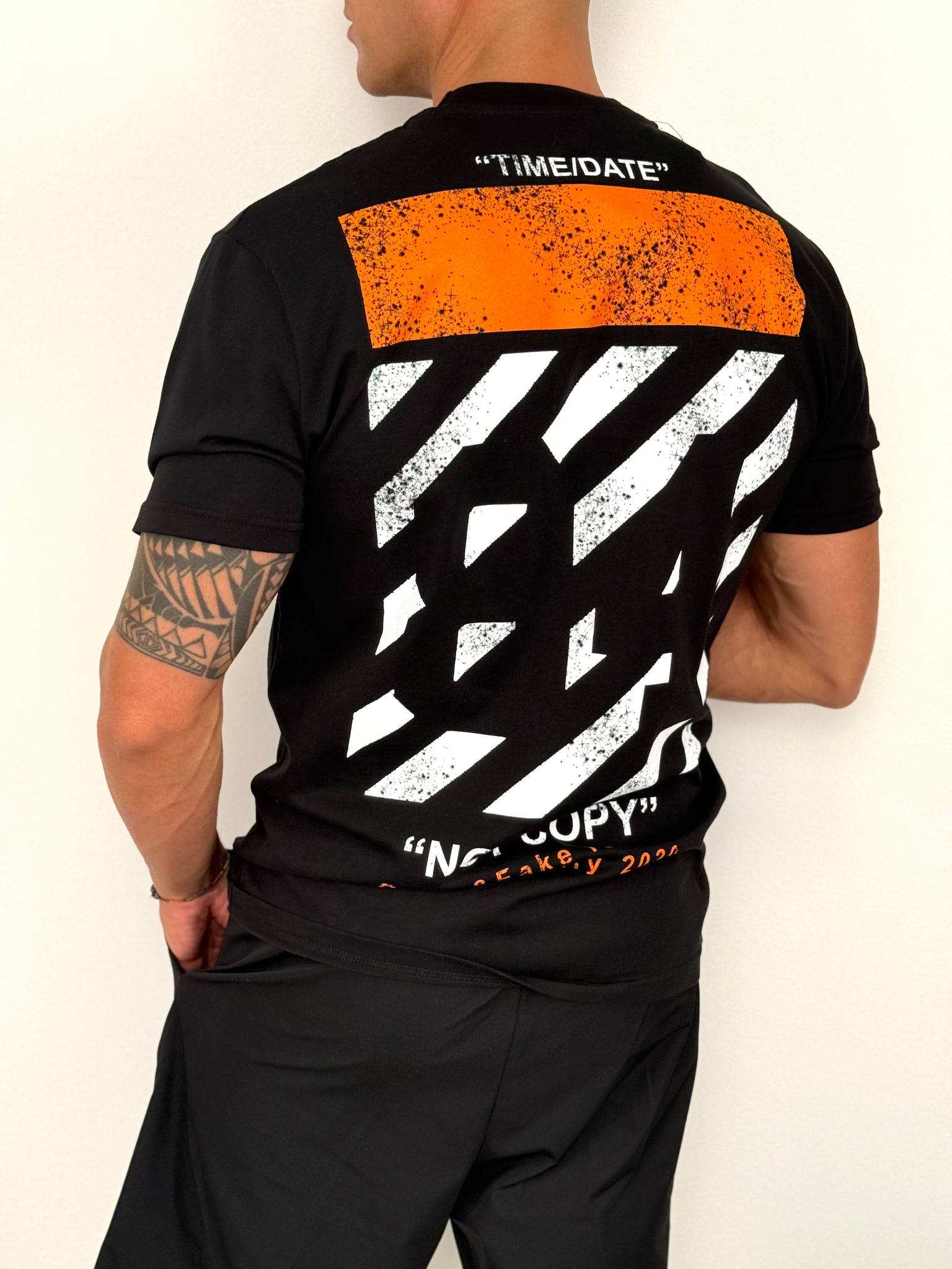T-SHIRT "NOT COPY"