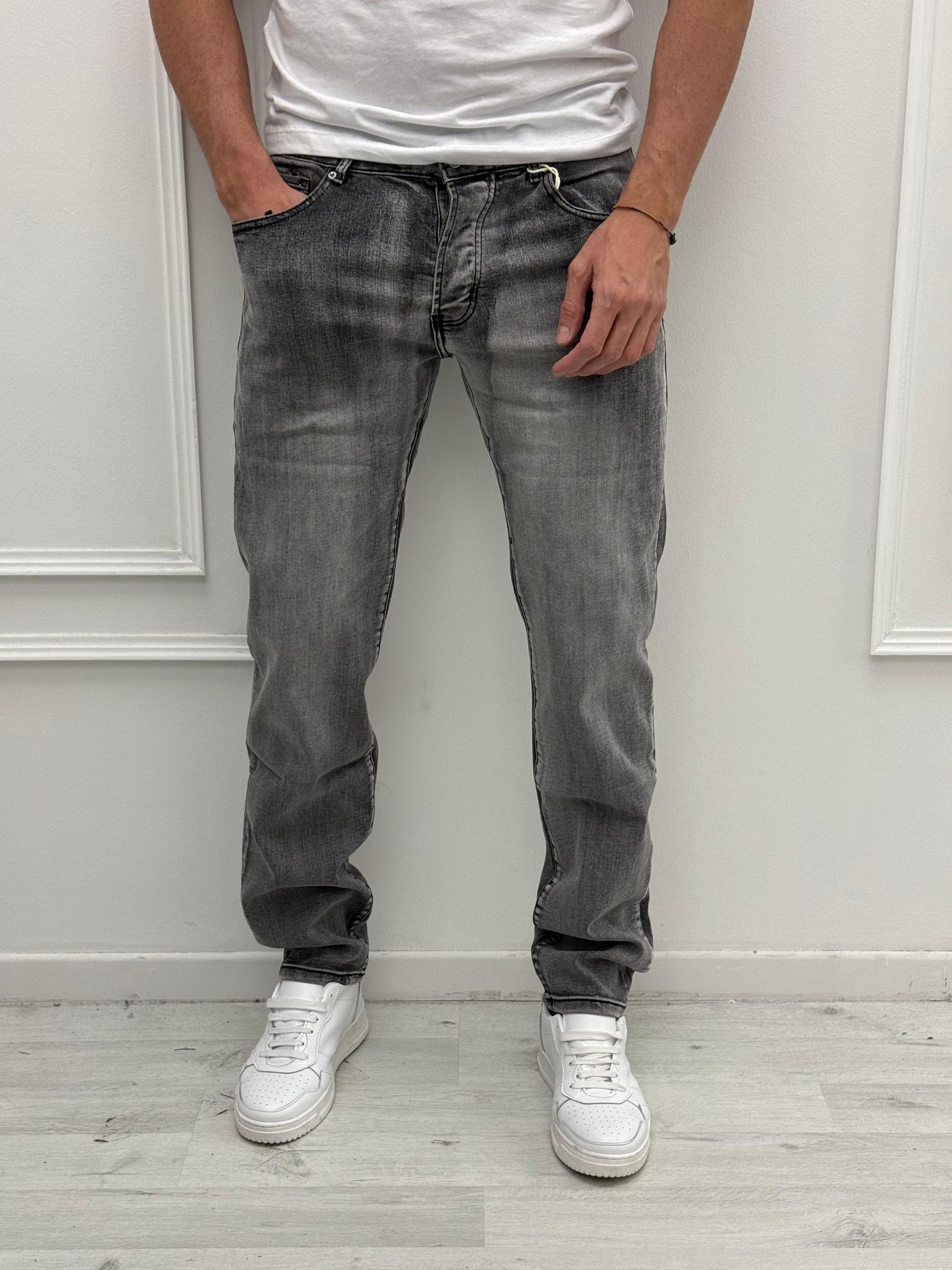JEANS DISTURBIA