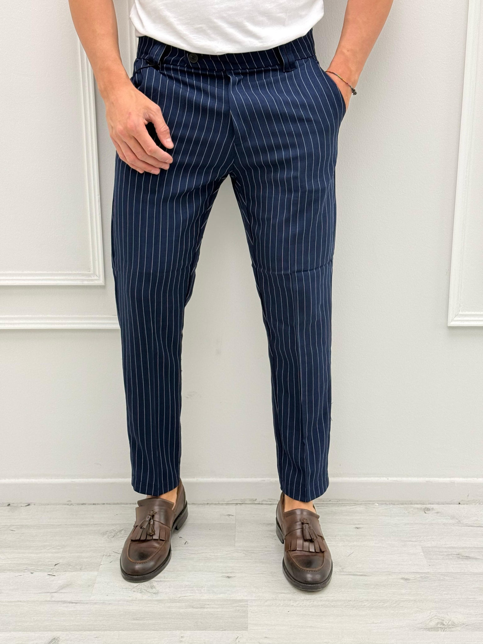 PANTALONE GESSATO TASCHE DIETRO